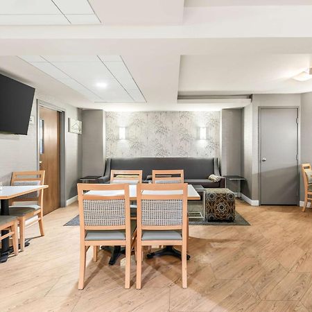 Best Western West Towne Suites Madison Ngoại thất bức ảnh