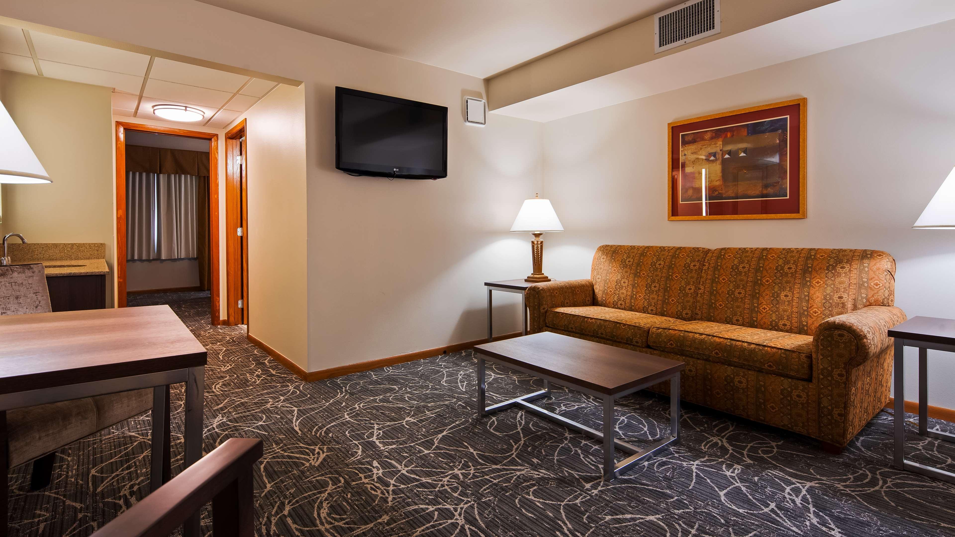 Best Western West Towne Suites Madison Ngoại thất bức ảnh