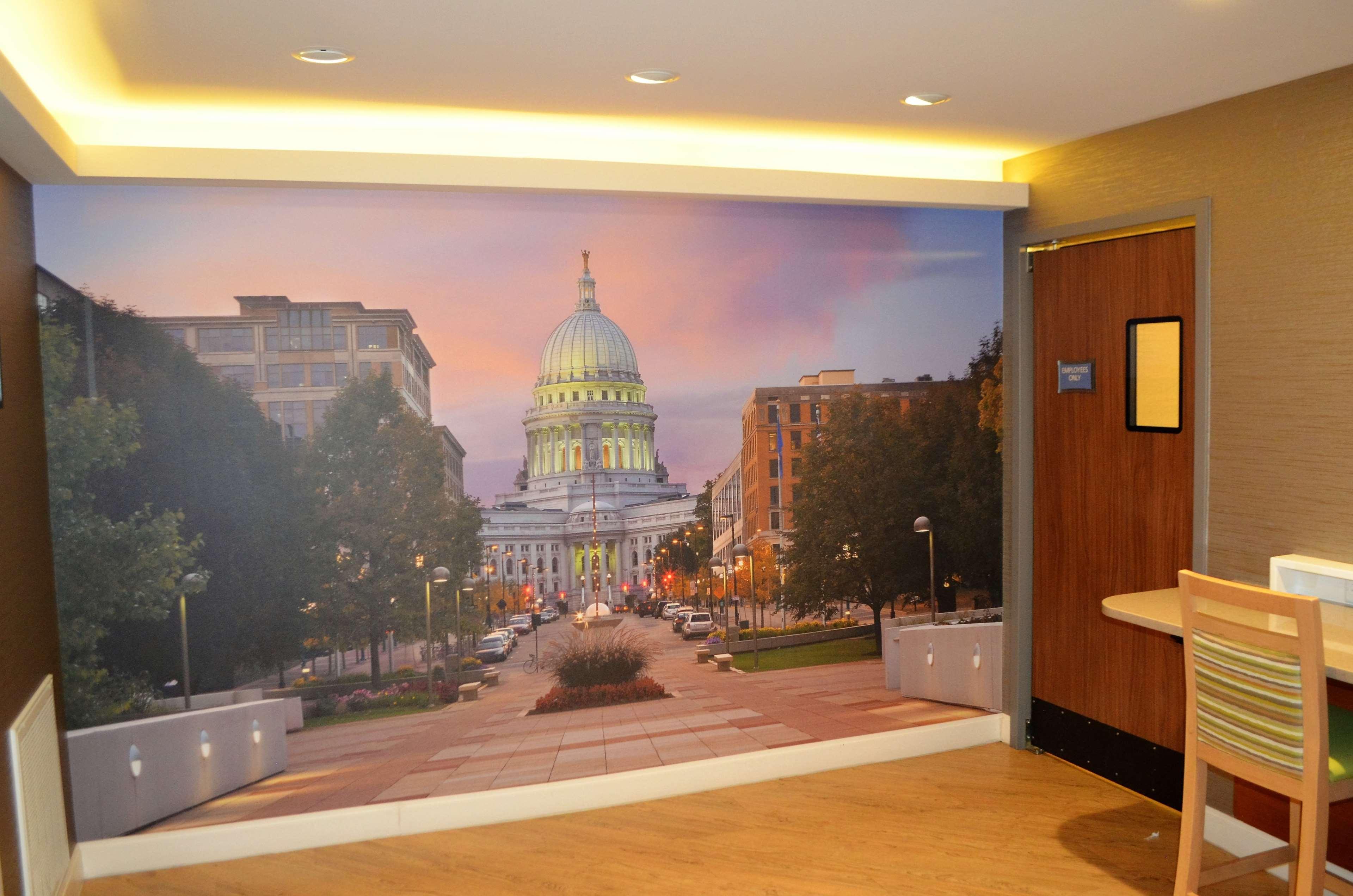 Best Western West Towne Suites Madison Ngoại thất bức ảnh