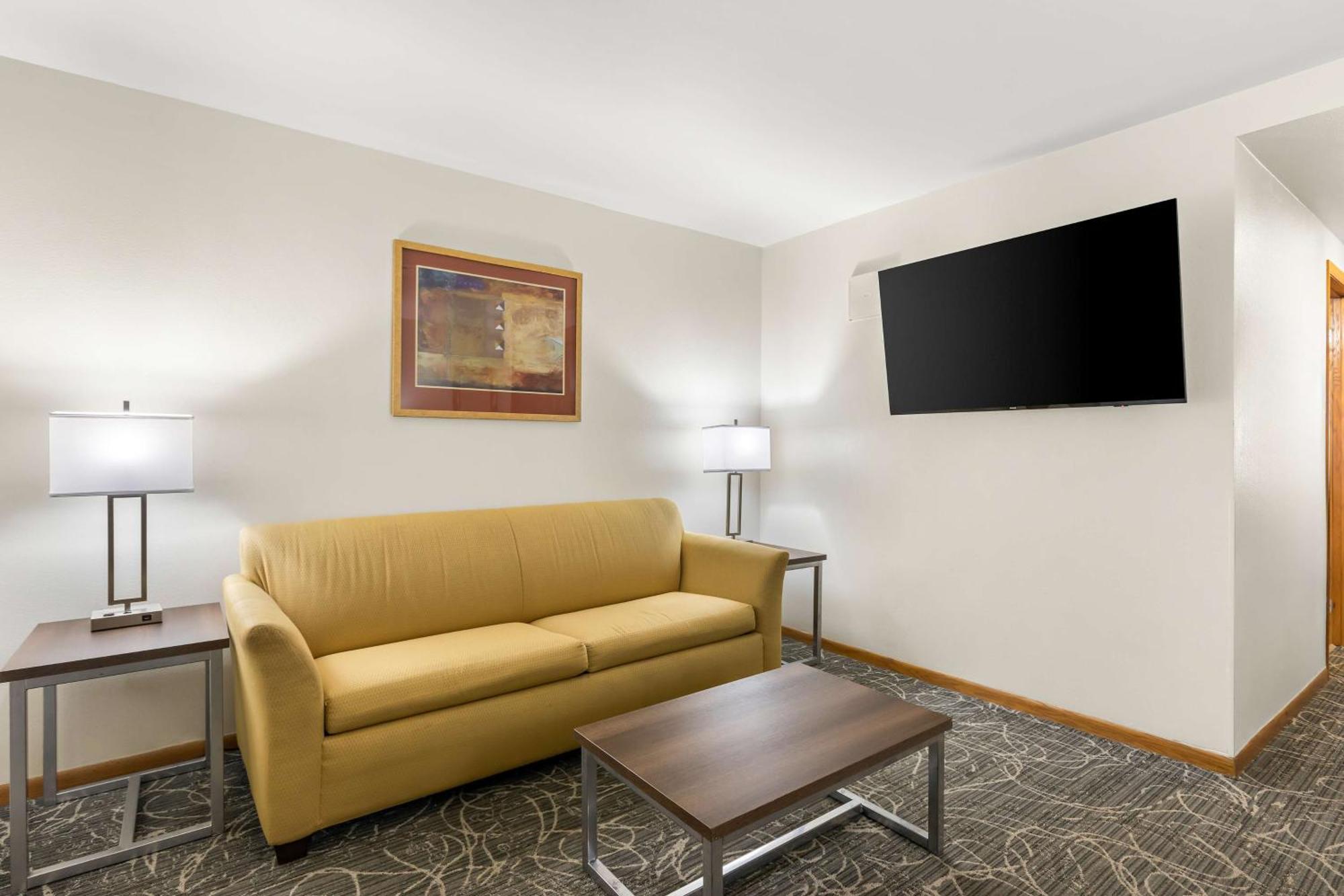 Best Western West Towne Suites Madison Ngoại thất bức ảnh