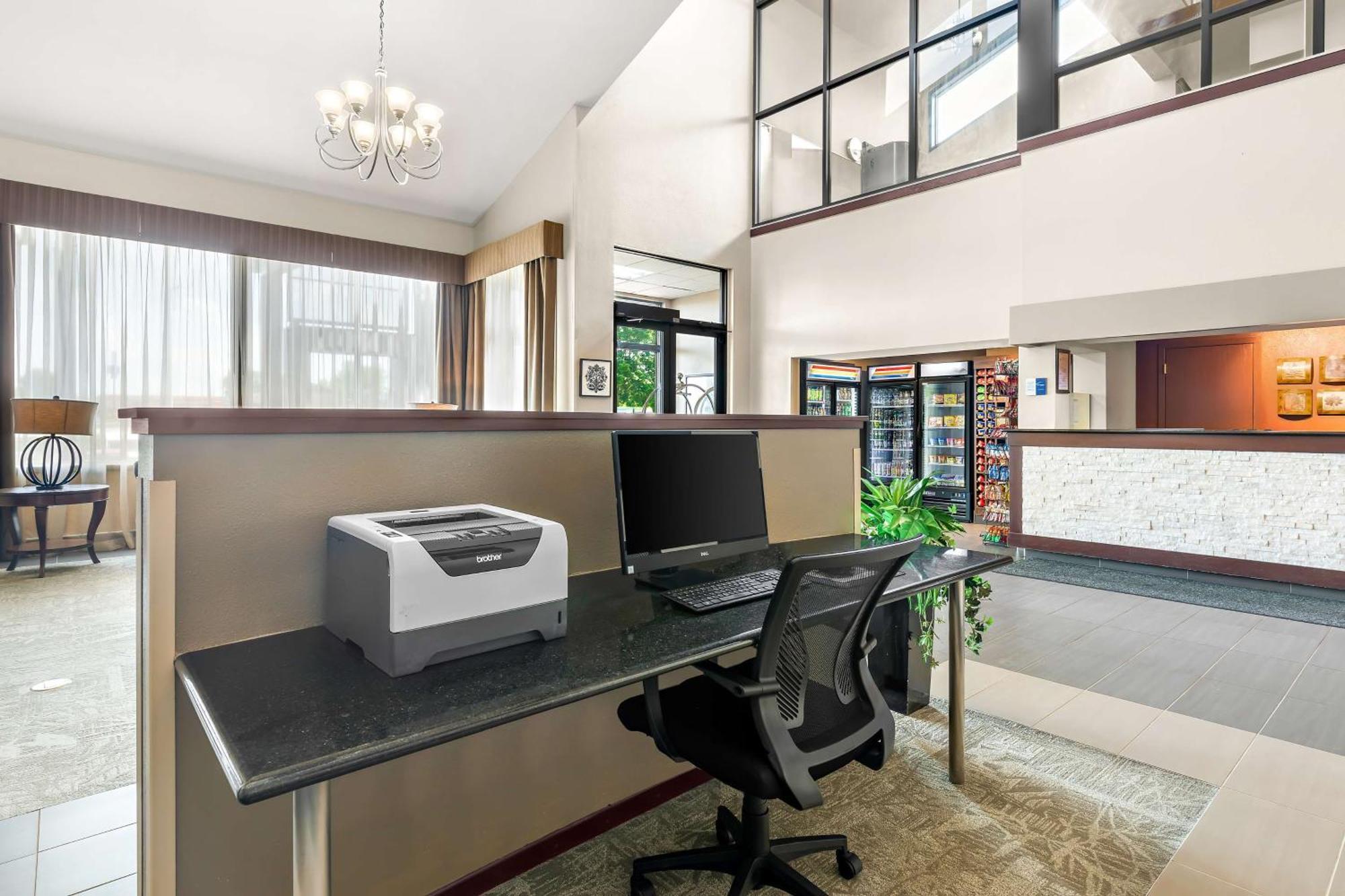 Best Western West Towne Suites Madison Ngoại thất bức ảnh