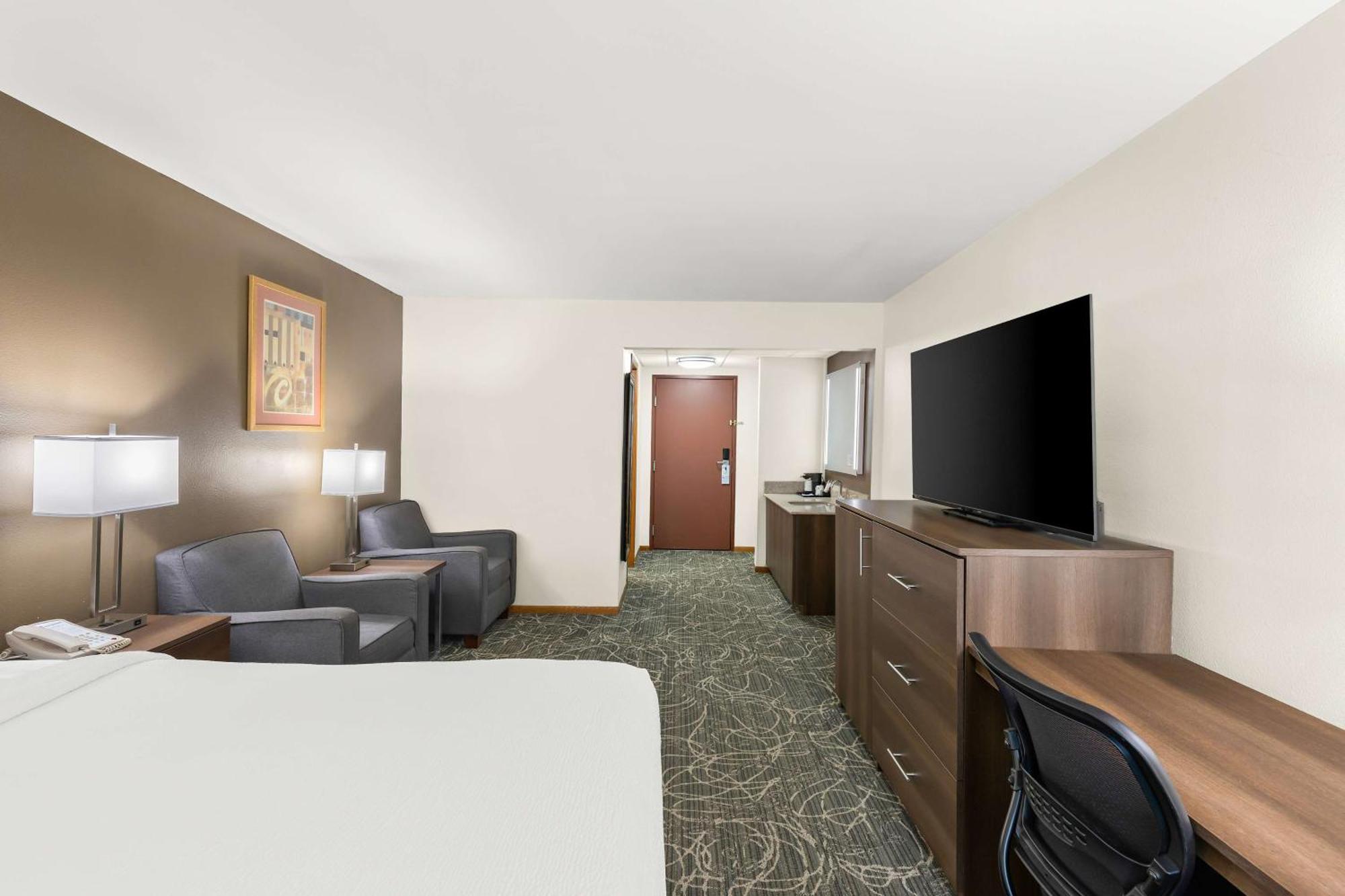 Best Western West Towne Suites Madison Ngoại thất bức ảnh