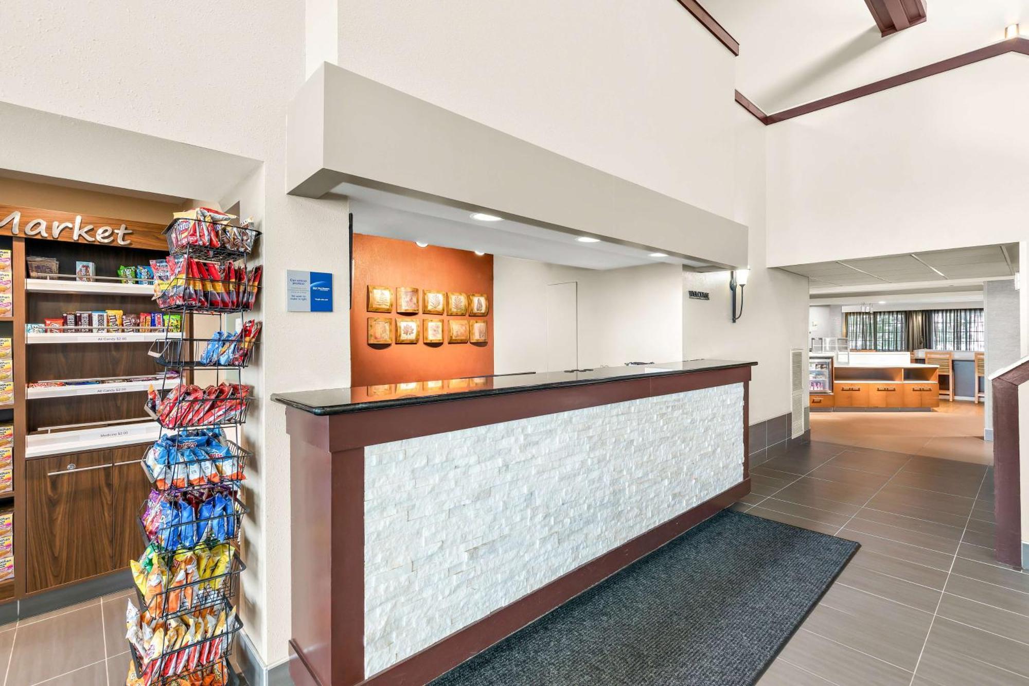 Best Western West Towne Suites Madison Ngoại thất bức ảnh