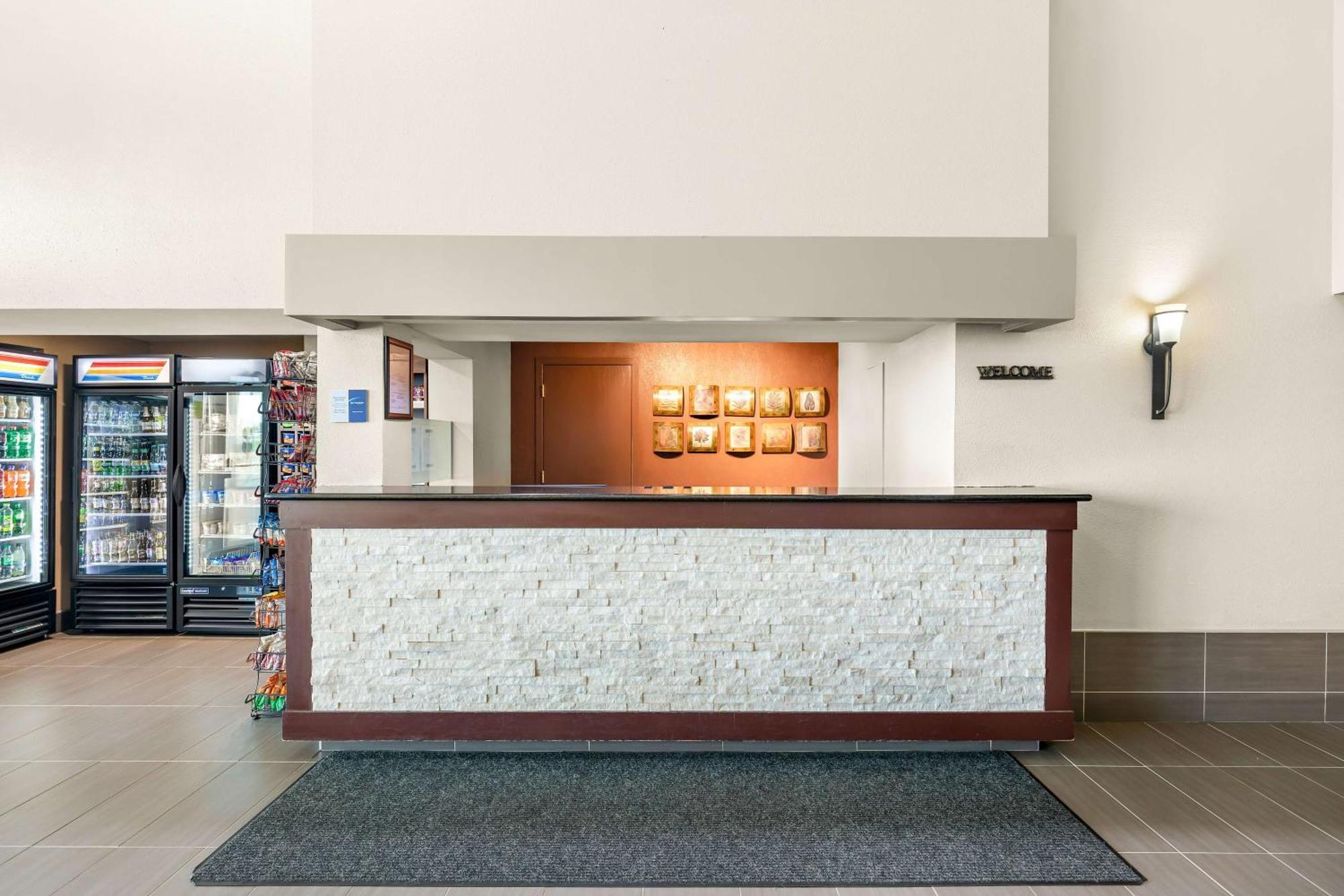 Best Western West Towne Suites Madison Ngoại thất bức ảnh