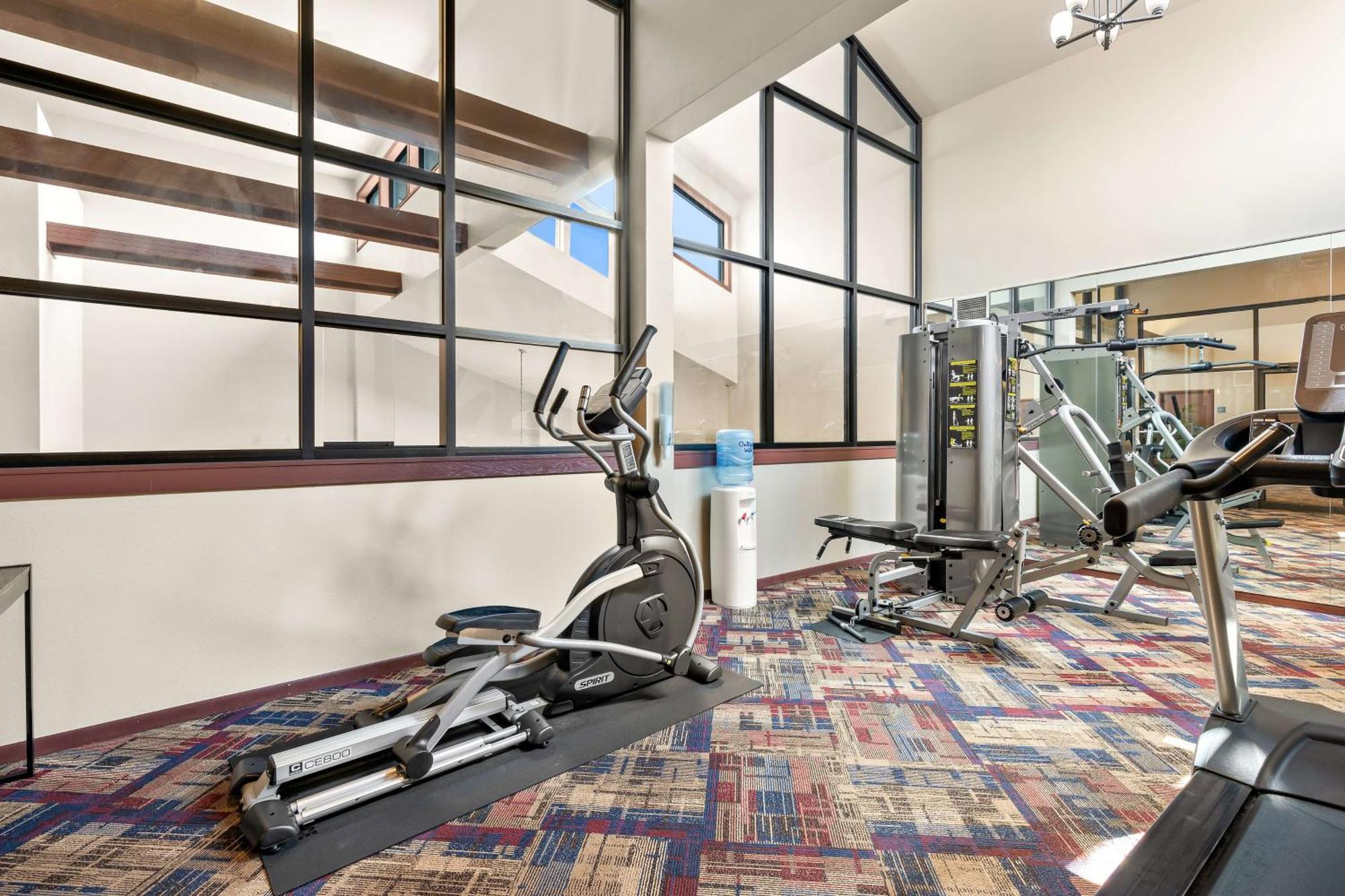 Best Western West Towne Suites Madison Ngoại thất bức ảnh