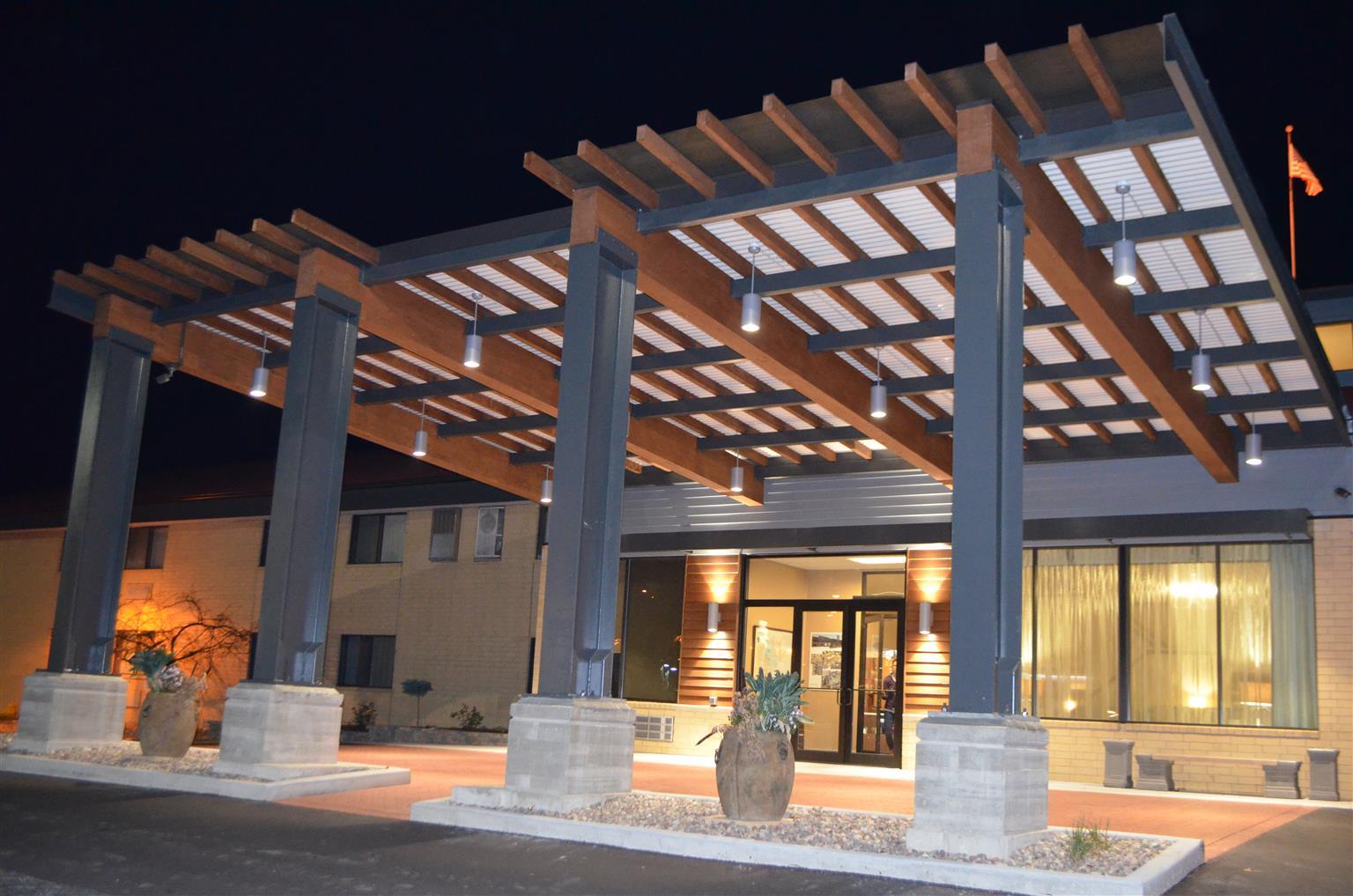 Best Western West Towne Suites Madison Ngoại thất bức ảnh